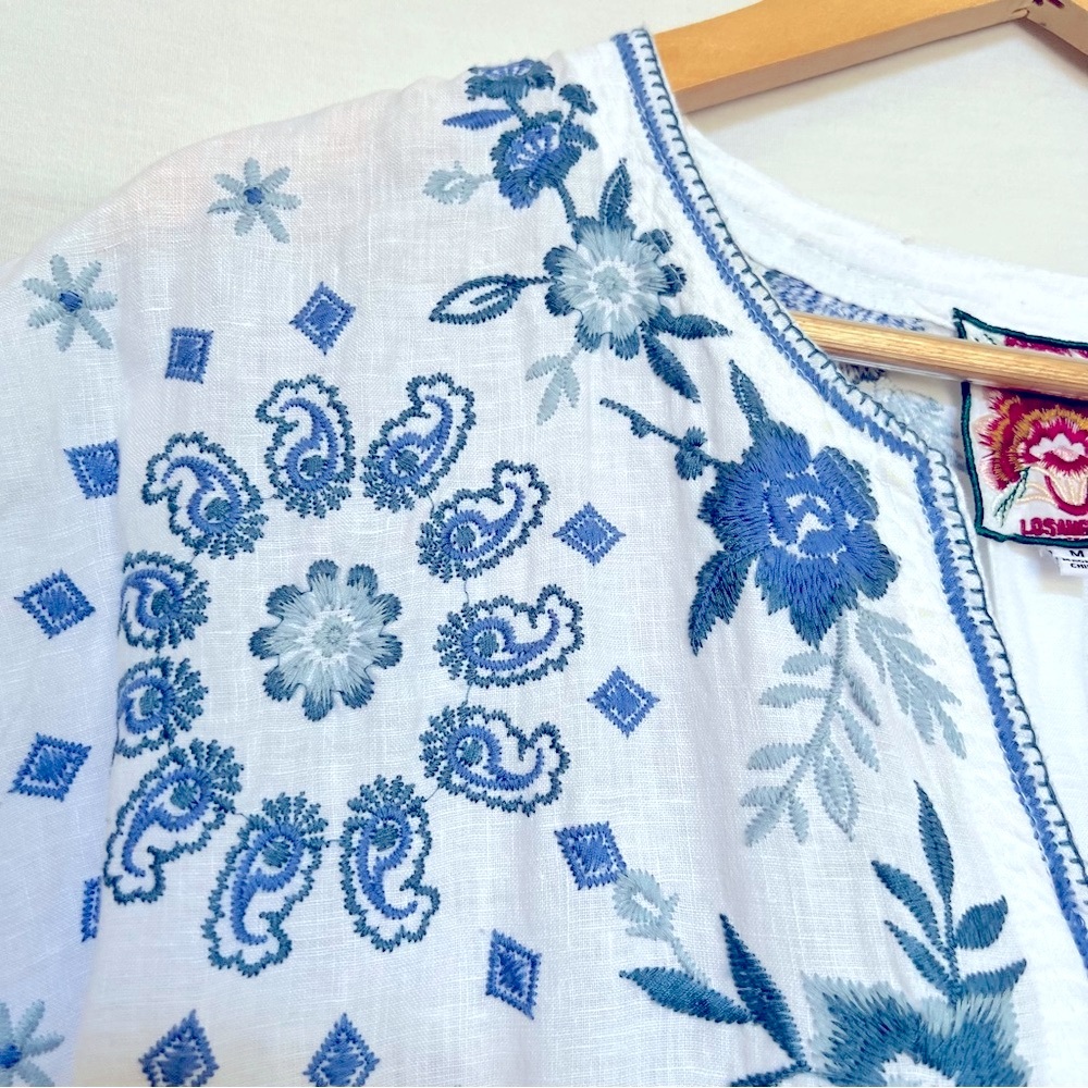 Johnny Was White and Blue 100% Linen Embroidered Boxy Dress - Picture 6 of 15